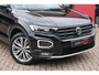 Volkswagen T-Roc 1.5 TSI DSG 150pk Sport | Origineel NL | Panoramadak | Virtual Cockpit | ACC | Black Edition |