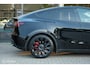 Tesla Model Y Performance AWD 75 kWh | 92,2% SOH | 21" Uberturbine | Stoel en stuurwielverwarming | 534 PK | Pano | BTW-auto | Carbon Spoiler | Camera