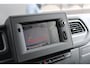 Renault Master T35 2.3 dCi 180pk L3H2 - Airco - Navigatie - Camera - Cruise - Parkeersensoren - 105l tank - Rijklaar