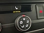 Volkswagen Transporter 2.0 TDI 204pk DSG L2 4Motion Bulli Dubbele Cabine | Sperdifferentieel | 4X4 | 2x schuifdeur | Trekhaak | Stoelverwarming | Verwarmde voorruit | Apple Carplay / Android Auto | 1e eigenaar NL-auto |