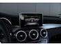 Mercedes-Benz C-klasse 180 | AMG | Panoramadak | Camera | Origineel NL | Dealer onderhouden |
