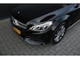 Mercedes-Benz C-klasse 180 | AMG | Panoramadak | Camera | Origineel NL | Dealer onderhouden |