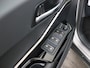 Toyota C-HR / C-HR+ 1.8 Hybrid Style Ultimate | Dealer onderhouden | JBL | Dodehoek detectie | Parkeersensoren voor+achter Met assistent | Stoel+stuurverwarming | Navigatie | Cruise Control Adaptive | achteruitrijcamera |