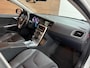 Volvo V60 1.6 T4 R-Design | Navi | Trekhaak | 180PK | Winter Pack | High Performance Audio | Leder/Alcantara