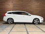 Volvo V60 1.6 T4 R-Design | Navi | Trekhaak | 180PK | Winter Pack | High Performance Audio | Leder/Alcantara