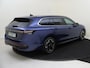 Volkswagen Passat Variant 1.5 eHybrid R-Line Edition | SoH 99% | Panoramadak | Lederen bekleding ‘Puglia’ | Trekhaak | Harman/kardon | Head-up display | Stoelventilatie voor | Adaptieve demping |