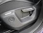 Volkswagen Tayron 1.5 eHybrid R-Line Edition | SoH 99% | Panoramadak | Trekhaak | Adaptieve demping | Head-up display | Harman/kardon | 360 camera | Stoelverwarming voor en achter | Parkeerassistent |