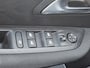 Peugeot e-208 EV Active Pack 50 kWh | SOH 99,1% | Cruise Control | Climate Control | Parkeersensoren | Navigatie | Apple CarPlay & Android Auto |