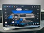 Volkswagen Passat Variant 1.5 eHybrid 272pk DSG R-Line Edition · Panoramadak · Inklap. Trekhaak · 360 Camera · Keyless · Matrix LED · Elek. Achterklep · Head-Up Display · Garantie t/m 13-11-2030 of 100.000km