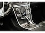 Volvo XC60 2.0 T6 FWD R-Design | Panorama | Trekhaak | Clima | Cruise | Bluetooth | Navi | Metalic | Mooi!