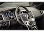 Volvo XC60 2.0 T6 FWD R-Design | Panorama | Trekhaak | Clima | Cruise | Bluetooth | Navi | Metalic | Mooi!