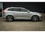 Volvo XC60 2.0 T6 FWD R-Design | Panorama | Trekhaak | Clima | Cruise | Bluetooth | Navi | Metalic | Mooi!