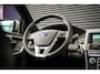 Volvo XC60 2.0 T6 FWD R-Design | Panorama | Trekhaak | Clima | Cruise | Bluetooth | Navi | Metalic | Mooi!