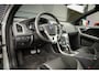 Volvo XC60 2.0 T6 FWD R-Design | Panorama | Trekhaak | Clima | Cruise | Bluetooth | Navi | Metalic | Mooi!