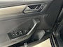Volkswagen T-Roc 1.5 TSI 150pk Style Business DSG | Trekhaak | Camera | Stoelverwarming