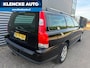 Volvo V70 2.4 Edition II 5-cilinder NETTE STAAT Lederen bekleding Airco Cruise ctrl Trekhaak 140PK