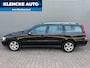 Volvo V70 2.4 Edition II 5-cilinder NETTE STAAT Lederen bekleding Airco Cruise ctrl Trekhaak 140PK