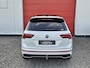 Volkswagen Tiguan 1.5 TSI R-Line Business+ | PANO | Elek. trekhaak | Rijklaar inclusief 1 jaar BOVAG garantie!
