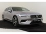 Volvo V60 T8 PLUG-IN HYBRID AWD ULTRA BRIGHT *UNIEK!* -PANO.DAK|BOWERS&WILKINS|SLATE|360°CAM|HEAD-UP DISP.|PRIVACY.GLAS|TREKHAAK|19"|SoH:100%
