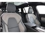 Volvo V60 T8 PLUG-IN HYBRID AWD ULTRA BRIGHT *UNIEK!* -PANO.DAK|BOWERS&WILKINS|SLATE|360°CAM|HEAD-UP DISP.|PRIVACY.GLAS|TREKHAAK|19"|SoH:100%