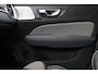 Volvo V60 T8 PLUG-IN HYBRID AWD ULTRA BRIGHT *UNIEK!* -PANO.DAK|BOWERS&WILKINS|SLATE|360°CAM|HEAD-UP DISP.|PRIVACY.GLAS|TREKHAAK|19"|SoH:100%