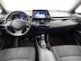 Toyota C-HR / C-HR+ 1.8 Hybrid Style | Navigatie | Dodehoek detectie | Stoelverwarming | Climate Control | Parkeersensoren voor+achter met assistent | Cruise Control Adaptive | Achteruitrijcamera |
