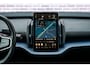 Volvo EX30 Single Motor Extended Range Plus 69 kWh | Stoel en Stuurverwarming | Adaptieve Cruise Control | BLIS | DAB+ | Keyless Entry | Parkeercamera |
