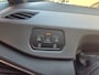Volkswagen ID.3 Pro Business 59 kWh Parkeersensoren voor + achter/ Stoel en stuurverwarming/ Camera/ Rijklaarprijs!