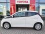 Toyota Aygo 1.0 VVT-i x-play limited | Apple Carplay/Android Auto | Achteruitrijcamera | Airco