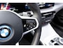BMW 3-Serie Touring 330e xDrive Pano H&K Trek Grote Accu 360