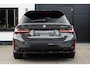 BMW 3-Serie Touring 330e xDrive Pano H&K Trek Grote Accu 360