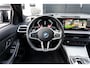 BMW 3-Serie Touring 330e xDrive Pano H&K Trek Grote Accu 360