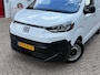 Fiat Scudo GB 1.5 Diesel 120pk L2/ Trekhaak/ 3 Zitplaatsen/ Camera achter/ Apple Carplay/ Vloer + wand platen/ Origineel NL/ NAP