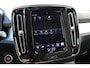 Volvo XC40 T4 Automaat Momentum Pro | Bandenspanningscontrolesysteem | lederen/stof bekleding | Navigatiesysteem full map + hard disk | Voorstoelen in hoogte verstelbaar | Bagage-scheidingsnet | Achteruitrijcamera | Trekhaak automatisch uitklapbaar | lederen versnellingspook | Elektrische ramen voor en achter | Centrale deurvergrendeling met afstandsbediening