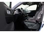 Volvo XC40 T4 Automaat Momentum Pro | Bandenspanningscontrolesysteem | lederen/stof bekleding | Navigatiesysteem full map + hard disk | Voorstoelen in hoogte verstelbaar | Bagage-scheidingsnet | Achteruitrijcamera | Trekhaak automatisch uitklapbaar | lederen versnellingspook | Elektrische ramen voor en achter | Centrale deurvergrendeling met afstandsbediening