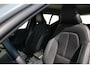Volvo XC40 T4 Automaat Momentum Pro | Bandenspanningscontrolesysteem | lederen/stof bekleding | Navigatiesysteem full map + hard disk | Voorstoelen in hoogte verstelbaar | Bagage-scheidingsnet | Achteruitrijcamera | Trekhaak automatisch uitklapbaar | lederen versnellingspook | Elektrische ramen voor en achter | Centrale deurvergrendeling met afstandsbediening