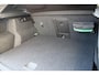 Volvo XC40 T4 Automaat Momentum Pro | Bandenspanningscontrolesysteem | lederen/stof bekleding | Navigatiesysteem full map + hard disk | Voorstoelen in hoogte verstelbaar | Bagage-scheidingsnet | Achteruitrijcamera | Trekhaak automatisch uitklapbaar | lederen versnellingspook | Elektrische ramen voor en achter | Centrale deurvergrendeling met afstandsbediening