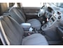 Kia Carens 2.0 CVVT X-ecutive | Airco-Ecc | L.M. Velgen | Trekhaak.