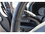 Kia Carens 2.0 CVVT X-ecutive | Airco-Ecc | L.M. Velgen | Trekhaak.