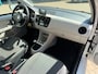 Volkswagen Up! 1.0 move up! BlueMotion 75pk 3-drs / AIRCO / NAVI / BT / APK 06-27