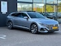 Volkswagen Arteon Shooting Brake 1.4 TSI eHybrid R-Line Business+/1STE EIG/PANO-DAK/CAMERA/CARPLAY/NL-AUTO NAP!!