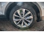 Volkswagen T-Roc 1.0 TSI Style | Trekhaak | Climate Control | Adaptieve Cruise Control | Camera | Privacy Glass | PDC V+A | 44DKM!