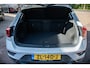 Volkswagen T-Roc 1.0 TSI Style | Trekhaak | Climate Control | Adaptieve Cruise Control | Camera | Privacy Glass | PDC V+A | 44DKM!