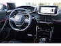 Peugeot 2008 1.2 Hybrid 145PK AUTOMAAT GT PACK | ELEKTRISCH BEDIENBARE BESTUURDERSSTOEL | NAVIGATIE | FULL LED KOPLAMPEN | DRAADLOZE APPLE CARPLAY/ANDROID AUTO | ADAPTIVE CRUISE CONTROL | CAMERA VOOR + ACHTER | CLIMATE CONTROL | LICHTMETALEN VELGEN 17" | KEYLESS ENTRY/START | DAB+ RADIO | ALCANTARA/LEDEREN BEKLEDING | DODEHOEK DETECTIE | PARKEERSENSOREN VOOR + ACHTER | STOEL VERWARMING | DRAADLOZE TELEFOONLADER |