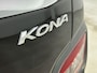 Hyundai Kona Electric EV LIMITED 64 kWh | LEDER | DODEHOEK DETECTIE | 3 FASEN | CAMERA | CLIMA | CRUISE ADAPT. | NAVI | PRIVACY GLASS | DAKRAILING | APPLE CAR PLAY & ADROID AUTO |