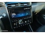 Hyundai Tucson 1.6 T-GDI MHEV Comfort Smart | Pano | Stoelverwarming | Trekhaak | 18 Inch | Carplay | LED | Camera | All seasons