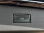 Volkswagen Tiguan 1.5 TSI R-Line Business+ | Elektr. trekhaak | Schuif-/kanteldak | Lederen bekleding | Stoelmemory