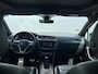 Volkswagen Tiguan 1.5 TSI R-Line Business+ | Elektr. trekhaak | Schuif-/kanteldak | Lederen bekleding | Stoelmemory