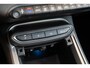 Jeep Avenger Summit 54 kWh | SOH 97% | Camera | Apple Carplay & Android Auto | Climate Controle | Keyless | Parkeersensoren |