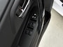Toyota Auris Touring Sports 1.8 Hybrid Executive | Panoramadak | Parkeersensoren voor+achter met assistent | Stoelverwarming | Trekhaak | Navigatie | Climate Control |